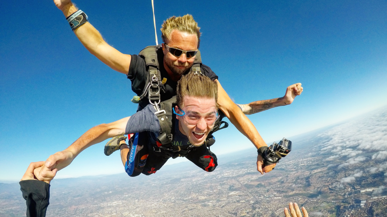 Zack Collie skydiving